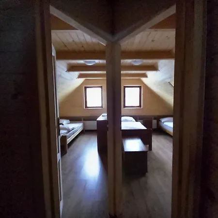 Drevenica Certovica Villa *